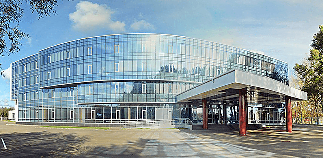 панорамные фасады учебно-тренировочного центра Черноголовка