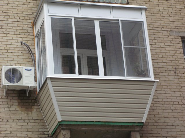 Остекление балконов в хрущевке с выносом по цене от производителя Черноголовка