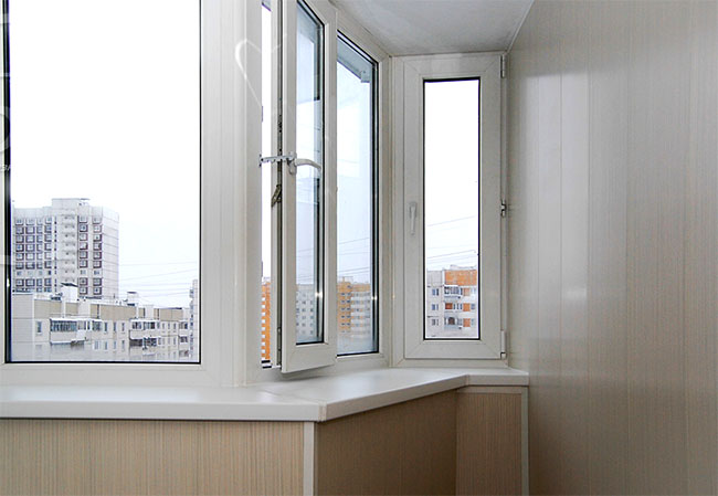 Пластиковое остекление балконов в Черноголовка ПВХ окнами Черноголовка